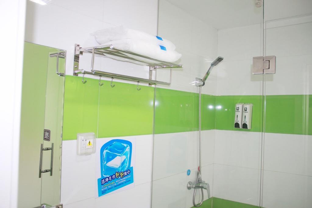 7Days Inn Dalian Wafangdian Railway Station מראה חיצוני תמונה